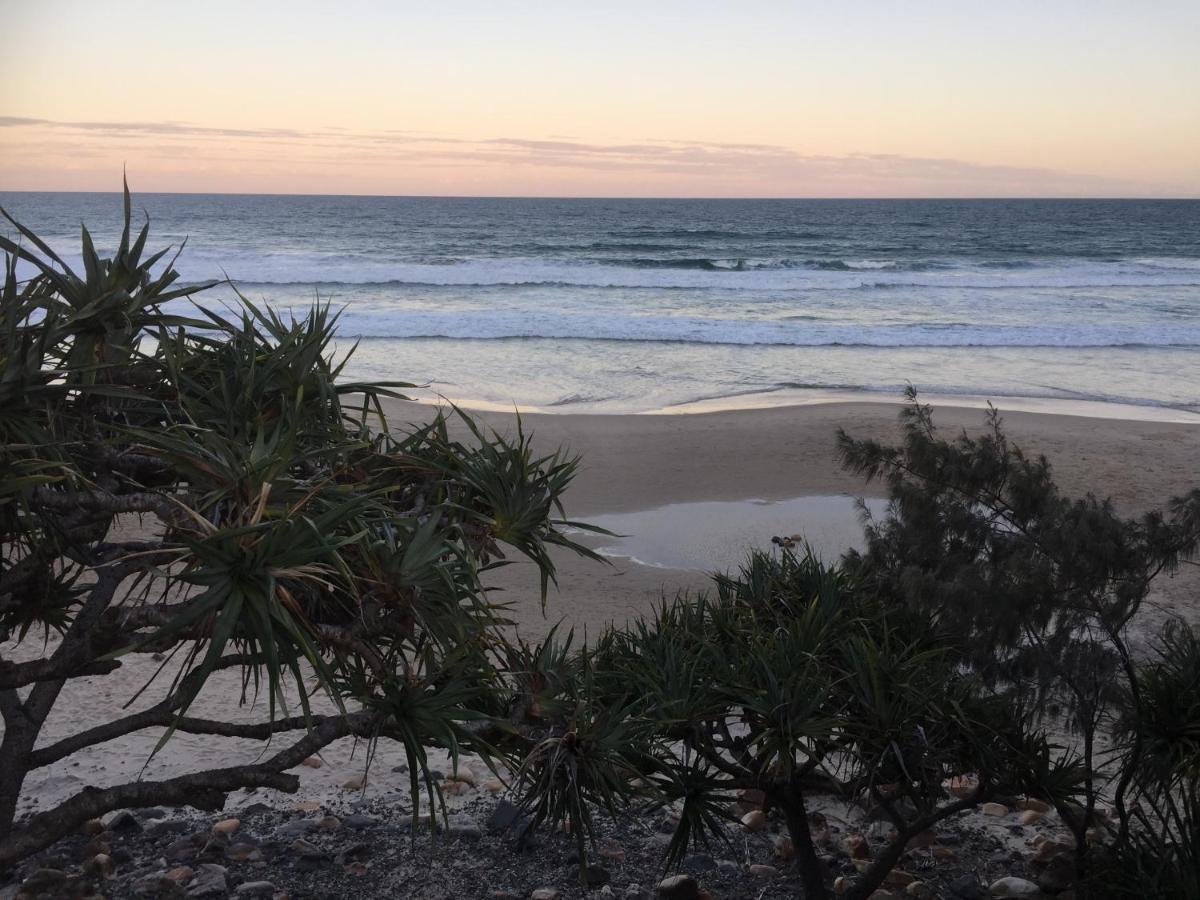 Coolum Beachside Apartment Luaran gambar